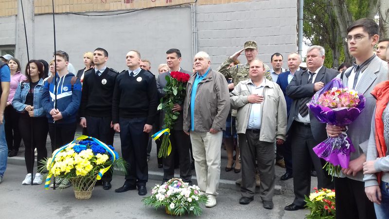 Запоріжці вшанували жертв комуністичного тоталітарного режиму