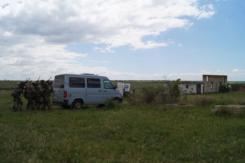 Запорізькі співробітники СБУ відпрацювали тактико-спеціальну операцію на відмінно