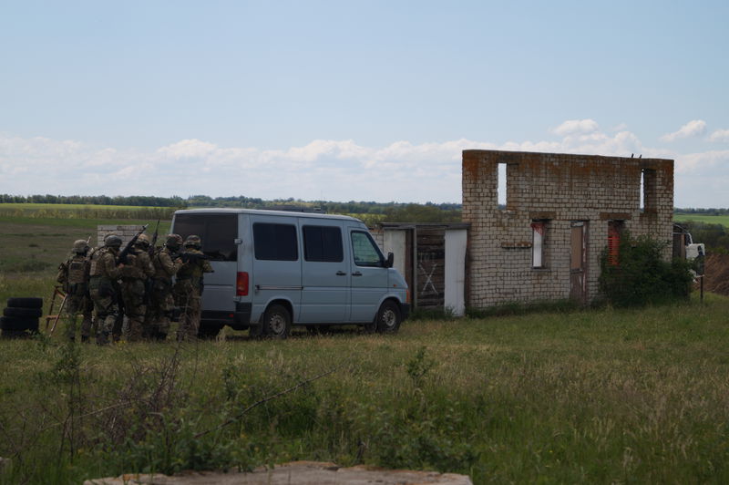 Запорізькі співробітники СБУ відпрацювали тактико-спеціальну операцію на відмінно