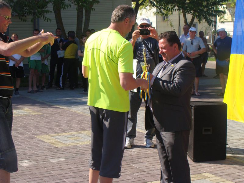 Найспортивніші депутати працюють у Пологівській районній раді
