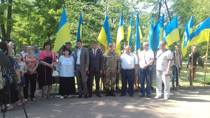 Пам'ять військовослужбовців, які загинули в  мирний час, вшанували в Запоріжжі