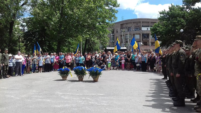 У Запоріжжі вперше зустрілися батьки загиблих героїв АТО
