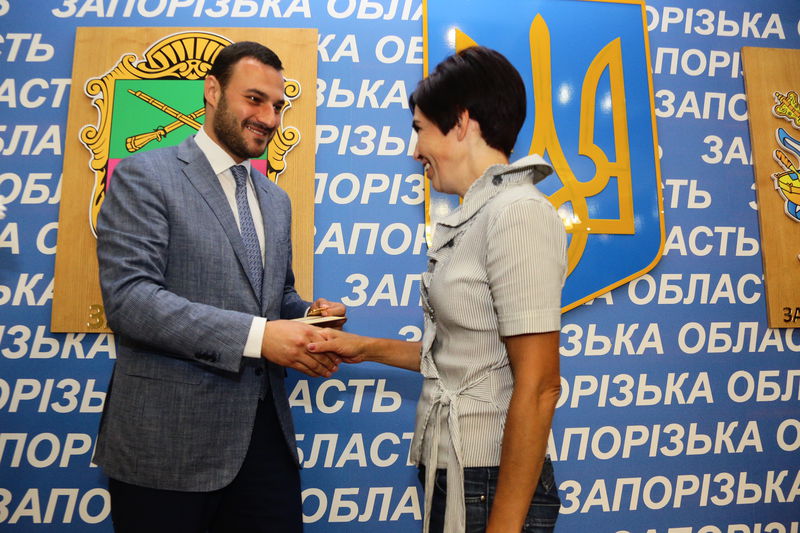 Поповнилися лави жінок, яким присвоєно почесне звання  «Мати-героїня»