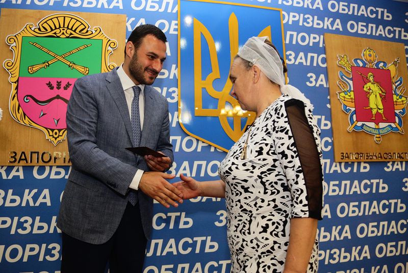 Поповнилися лави жінок, яким присвоєно почесне звання  «Мати-героїня»