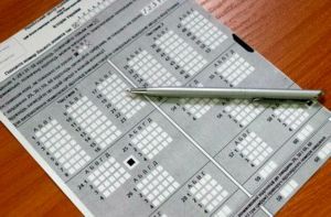 Запорізькі абітурієнти склали ЗНО з біології без порушень
