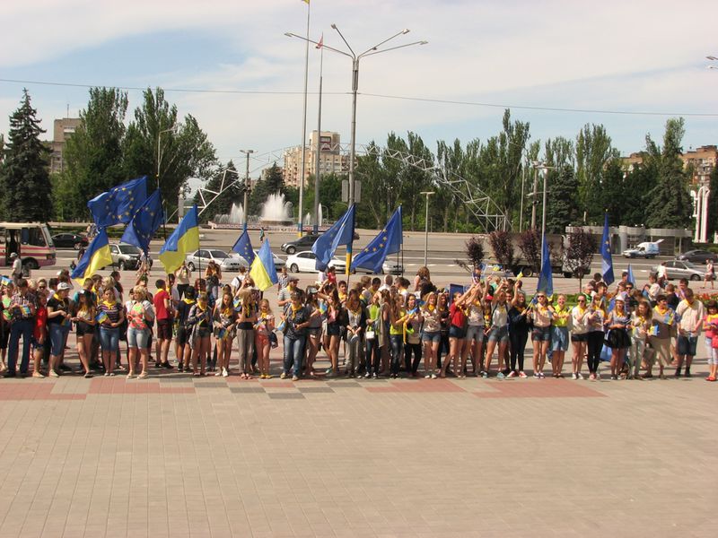 Запоріжці долучились до святкування старту безвізового режиму з ЄС