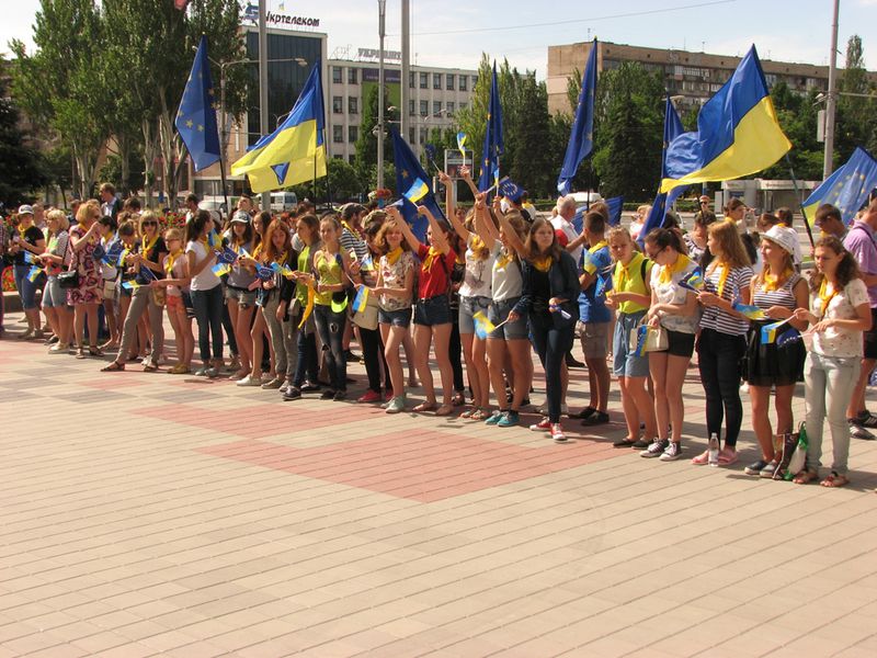 Запоріжці долучились до святкування старту безвізового режиму з ЄС