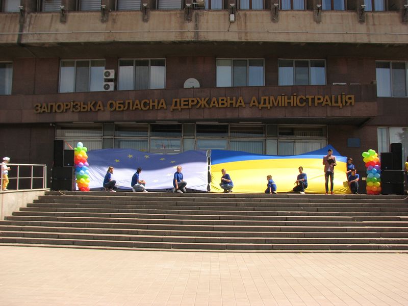 Запоріжці долучились до святкування старту безвізового режиму з ЄС