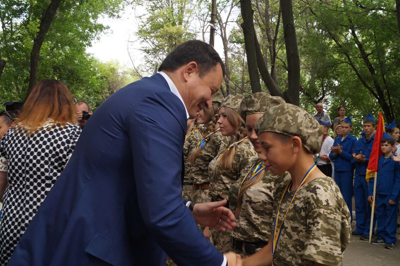 Переможці військово-патріотичної спортивної гри «Сокіл» («Джура») отримали нагороди влади