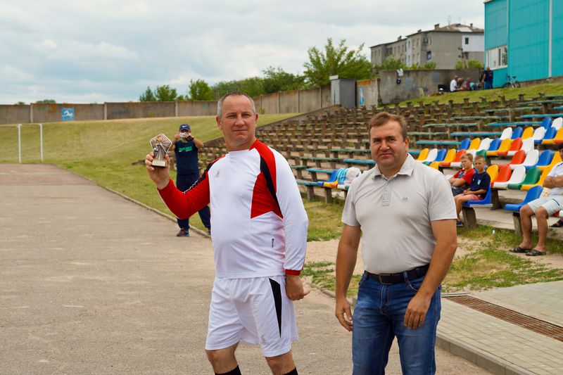 Ветеранські футбольні баталії виграли пологівці