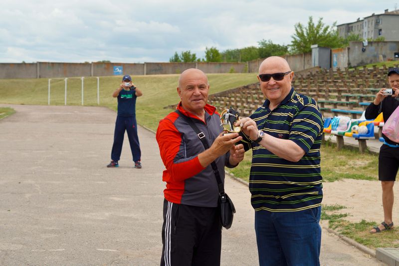 Ветеранські футбольні баталії виграли пологівці
