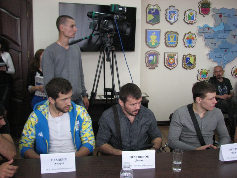 Обласна влада привітала спортсменів, які здобули перемогу на чемпіонаті України з греко-римської боротьби
