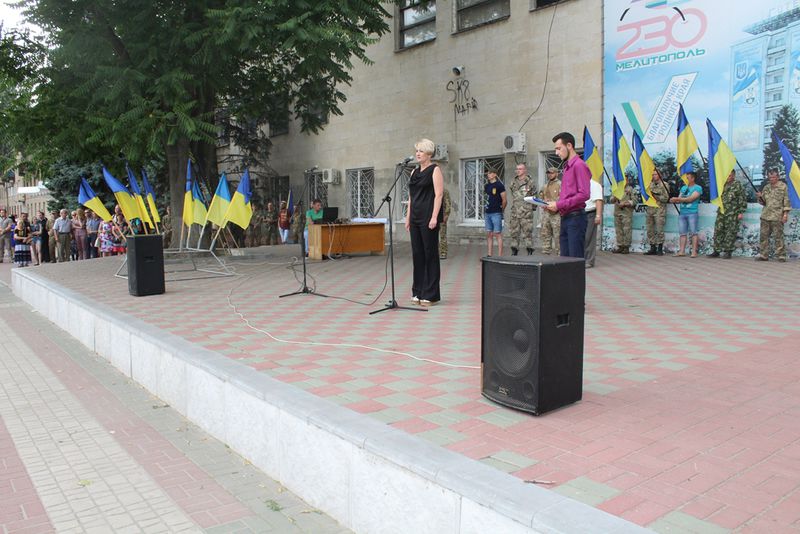 Подвиг мелітопольських льотчиків вшанували пам’ятною ходою