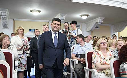 Прем'єр-міністр привітав запорізьких медиків з професійним святом