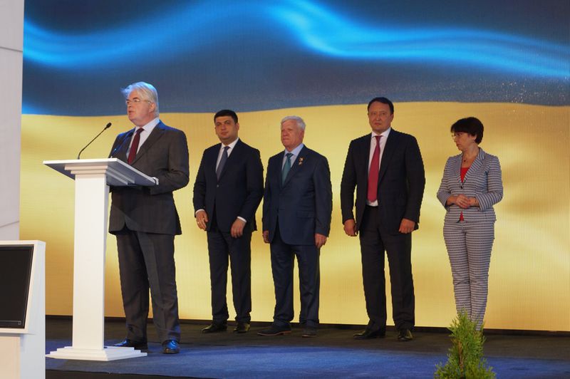 Прем'єр-міністр дав старт новому перевантажувальному терміналу в Запорізькому районі