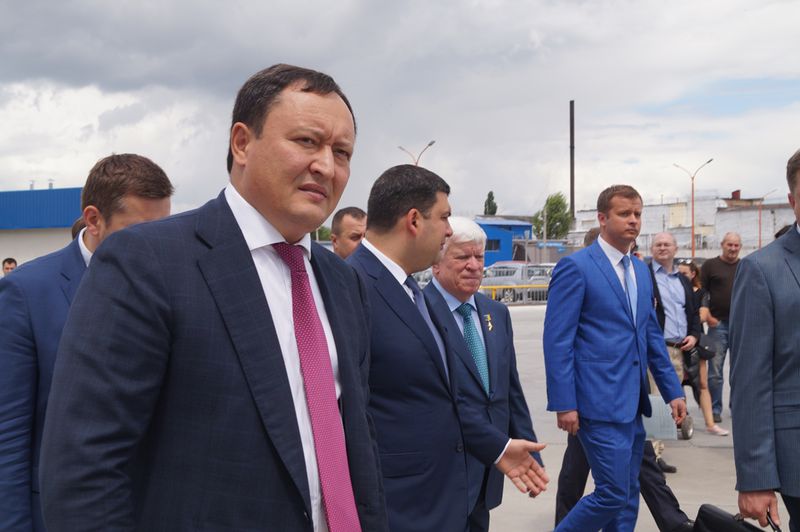 Прем'єр-міністр дав старт новому перевантажувальному терміналу в Запорізькому районі
