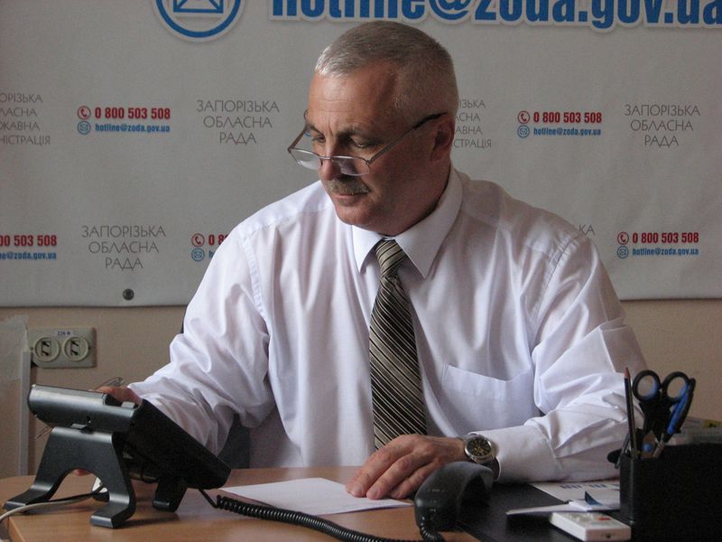 «Пряма лінія» допомагає керівництву області вивчати проблеми на місцях