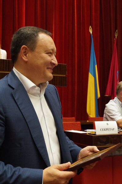 Провідні спортсмени, тренери та молодіжні активісти отримали нагороди до Дня молоді