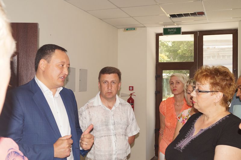 У Запоріжжі розпочав роботу єдиний диспетчерський центр екстреної медичної допомоги та медицини катастроф