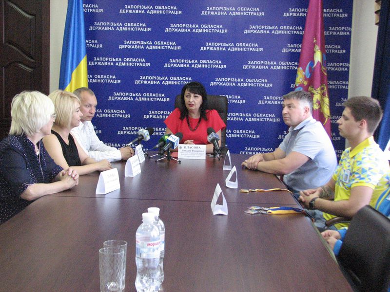 Обласна влада привітала  призерів чемпіонату Європи зі стрибків у воду