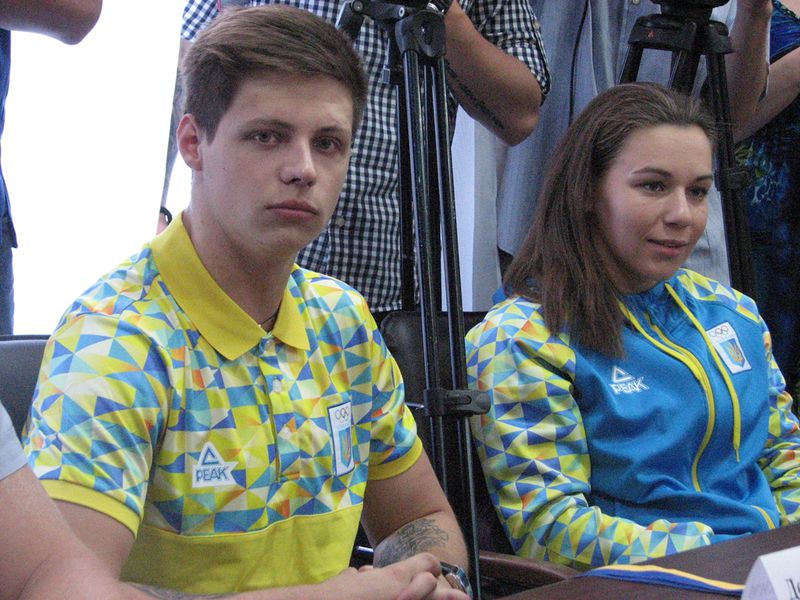 Обласна влада привітала  призерів чемпіонату Європи зі стрибків у воду