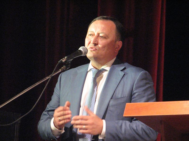 Очільник регіону привітав випускників медичного університету