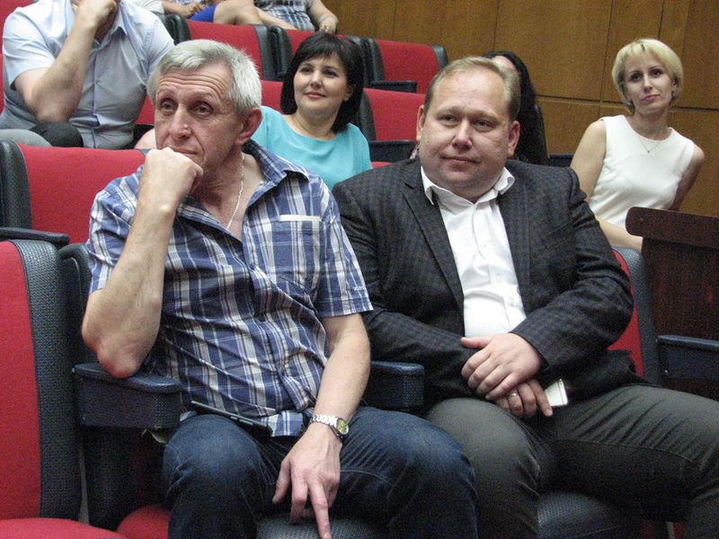Запорізькі держслужбовці відзначають професійне свято