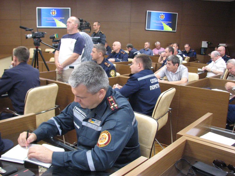 Рятувальники на ЗТМК відпрацьовують дії в умовах надзвичайних ситуацій