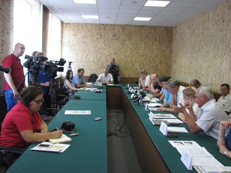 Запорізькі аграрні експерти підтримують продаж землі українцям, але не іноземцям