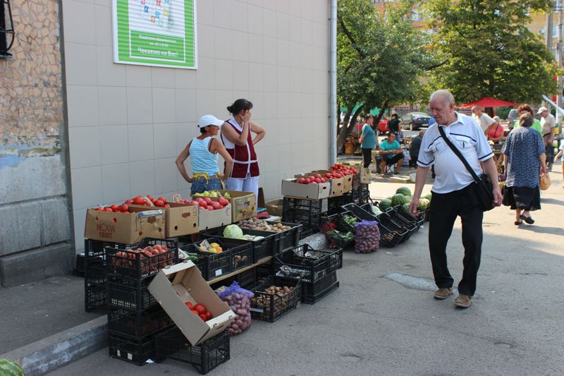 Для ліквідації незаконної торгівлі об’єднують зусилля владні, правоохоронні та контролюючі органи