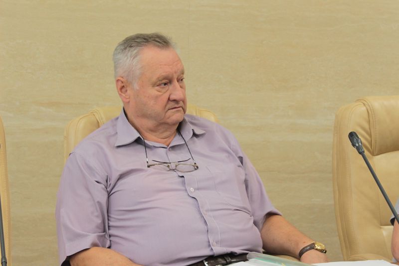 Влада, підприємці та контролюючі органи домовились провести спільний рейд для виявлення стихійної торгівлі