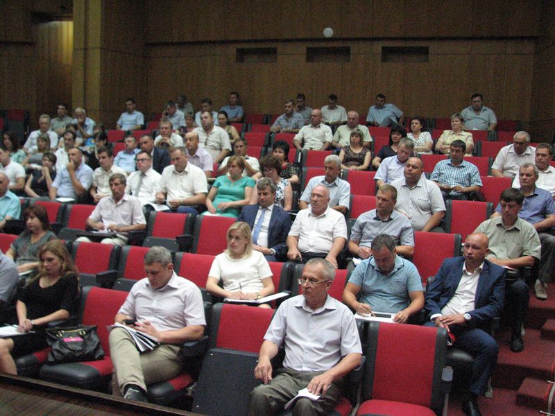 Костянтин Бриль: «Аграрії мають обробляти землю до проведення земельного аукціону»