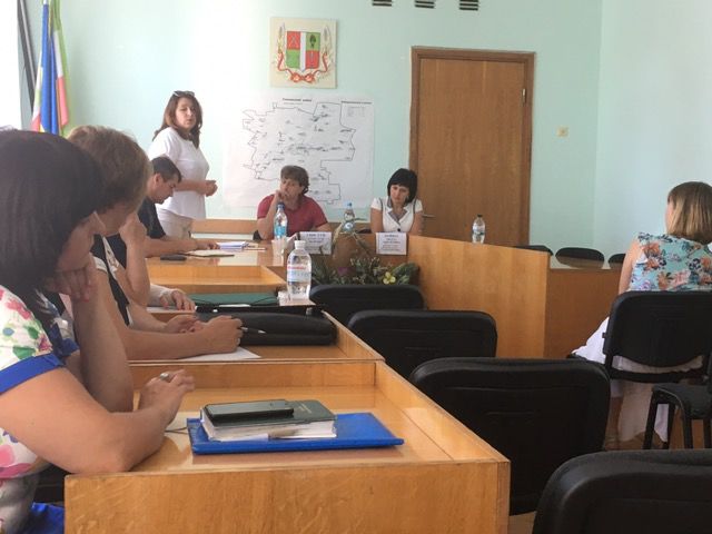 Лідери деяких громад Токмацького району гальмують розвиток власних територій