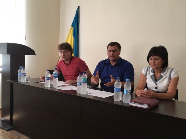 Лідери деяких громад Токмацького району гальмують розвиток власних територій
