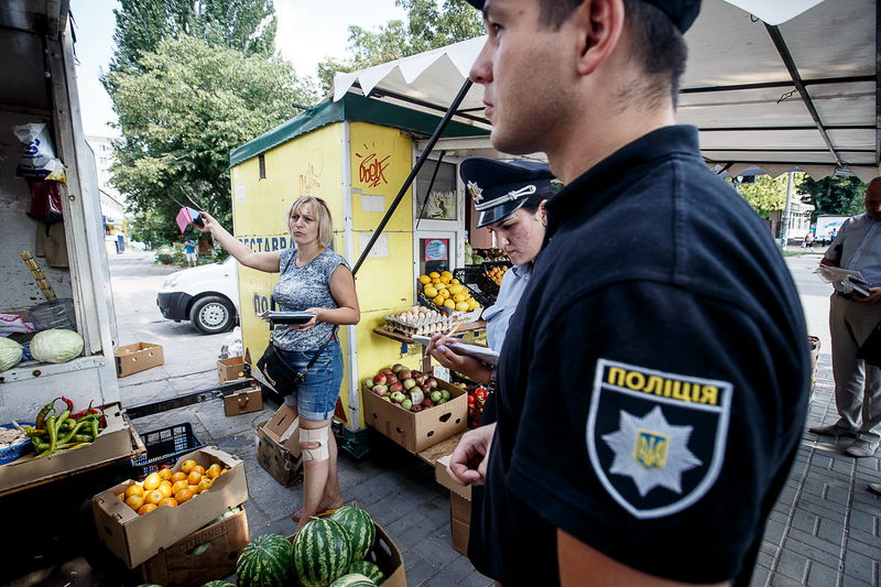 Мобільна група розпочала  рейди з ліквідації незаконної торгівлі