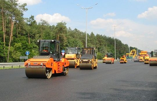Визначено дороги, які ремонтуватимуть за кошти, отримані від перевиконання митних зборів