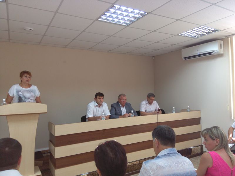 В районах області створені комісії з перевірки обігу харчових продуктів