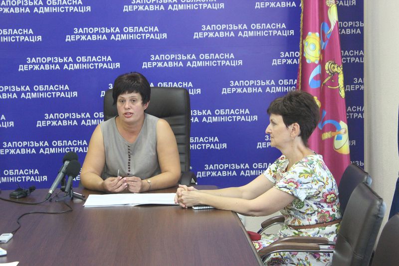 Держслужбовці області підбивають підсумки першого року дії нового закону