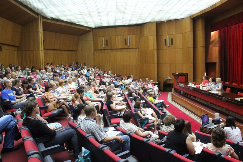 Запорізькі освітяни переймають практичні кроки впровадження інклюзивної освіти
