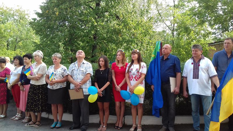 У Комиш-Зорі замайорів найвищий прапор регіону