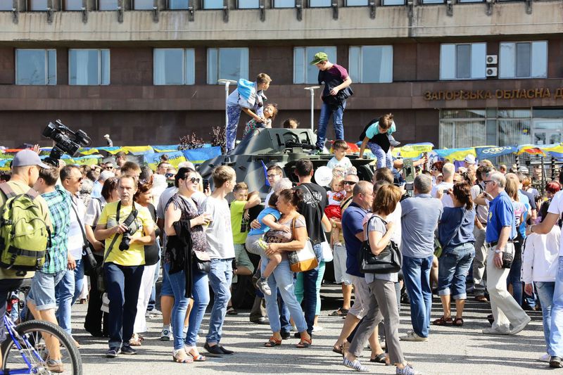 День Незалежності України запоріжці відсвяткували військовим парадом