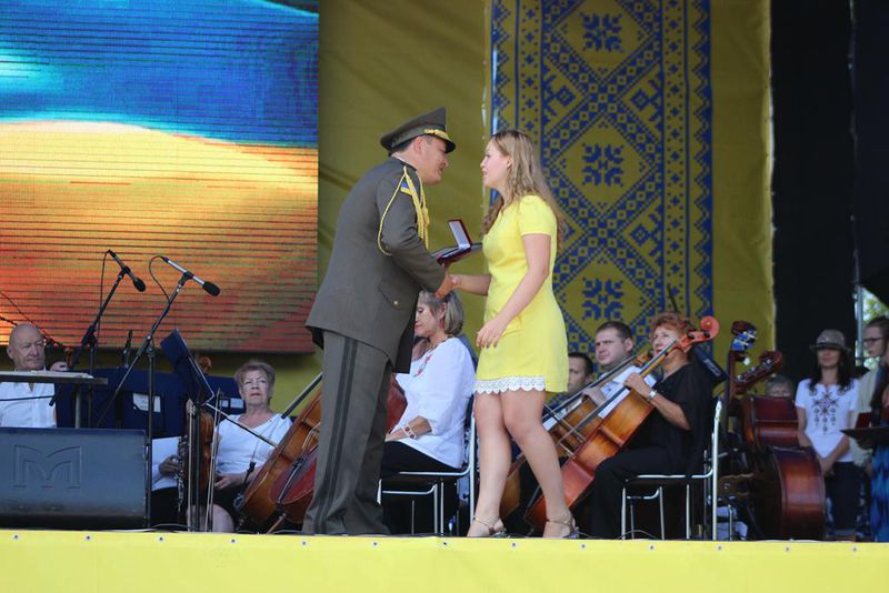 День Незалежності України запоріжці відсвяткували військовим парадом