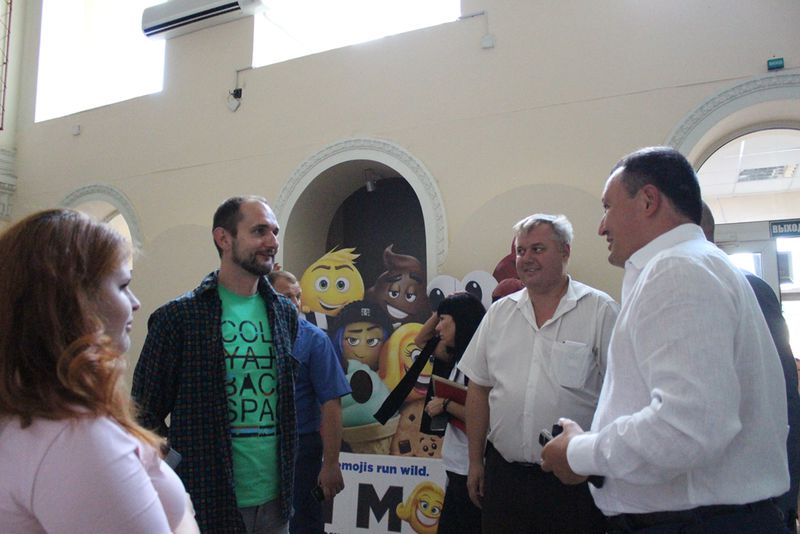 У Запоріжжі з аншлагом відбулась прем’єра історичного кінофільму «Червоний»