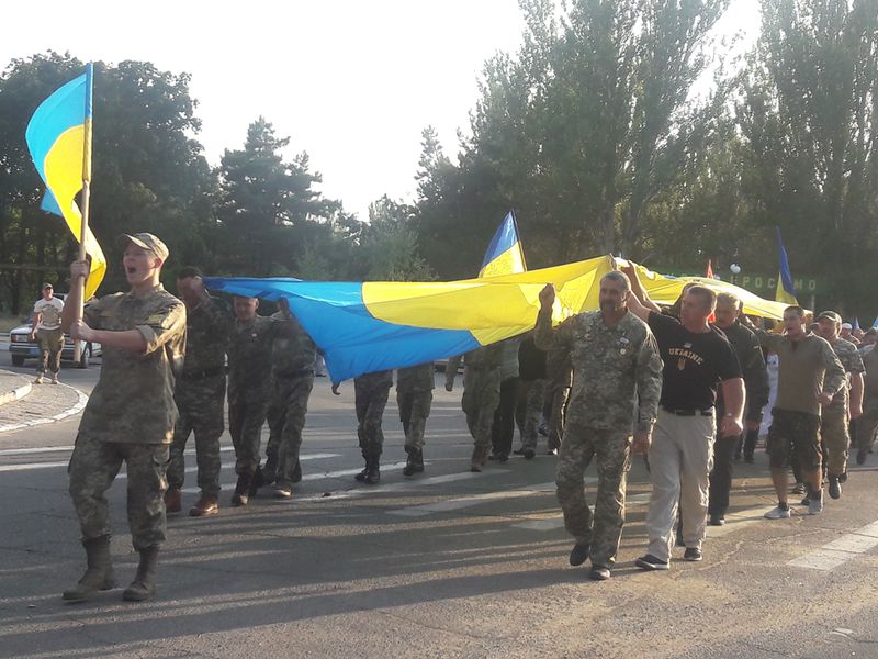 У Дніпрорудному відкрито найбільше в області патріотичне панно
