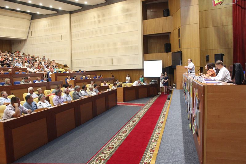 Запорізькі освітяни окреслили стратегічні завдання розвитку галузі