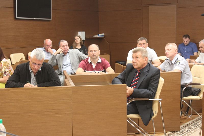 В області триває робота з визначення автоперевізників на міжміських і приміських автобусних маршрутах