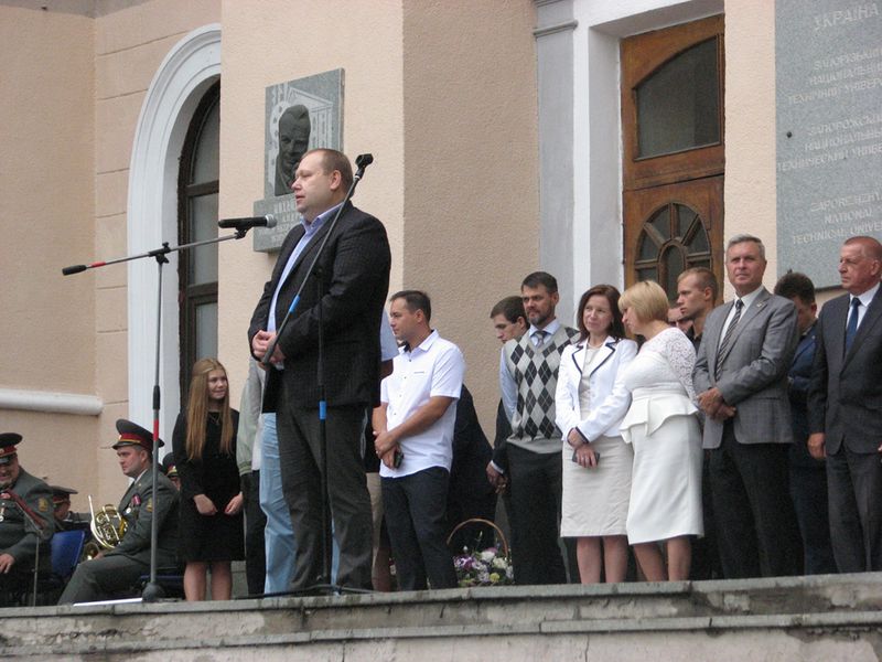 Першокурсників  «машинки» посвятили  у студенти