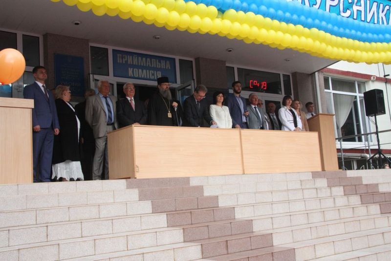 Першокурсники  медичного університету склали урочисту присягу
