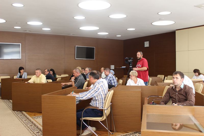 Для стабільного розвитку регіону потрібно об'єднати зусилля влади, правоохоронців та громадськості