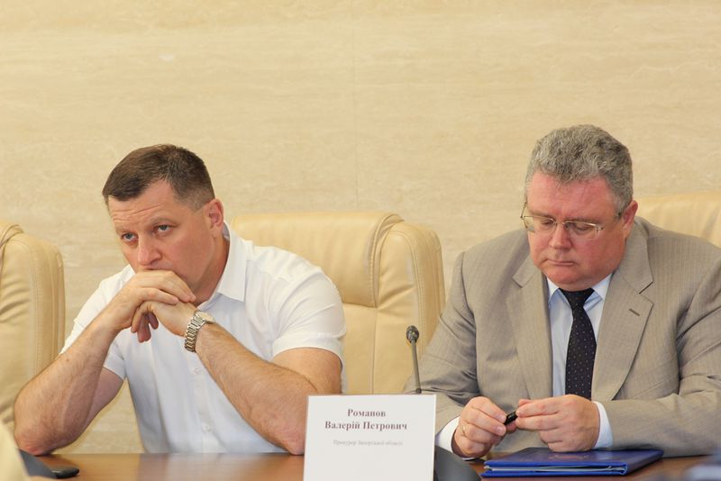 Для стабільного розвитку регіону потрібно об'єднати зусилля влади, правоохоронців та громадськості